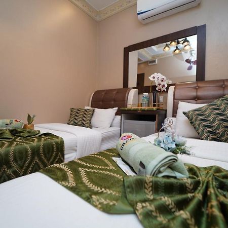 Ghazrin'S Classic Hotel Jb Johor Bahru Luaran gambar